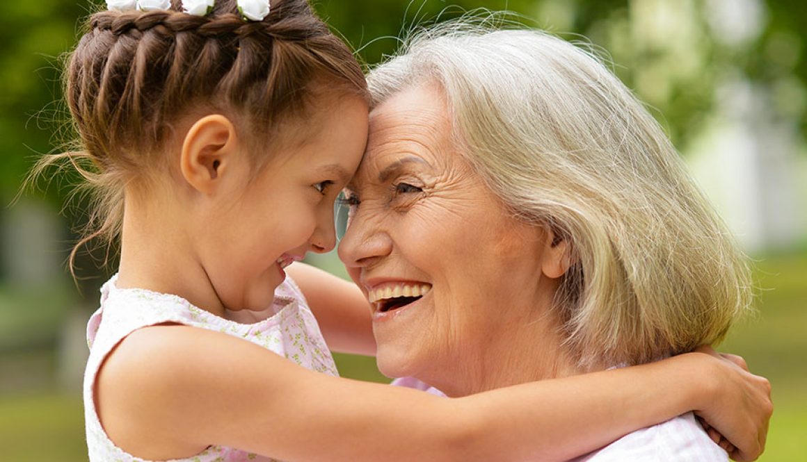 El Día de los Abuelos Maestros de Vida y Pilares en la Educación de sus Nietos El Día de los Abuelos Maestros de Vida y Pilares en la Educación de sus Nietos
