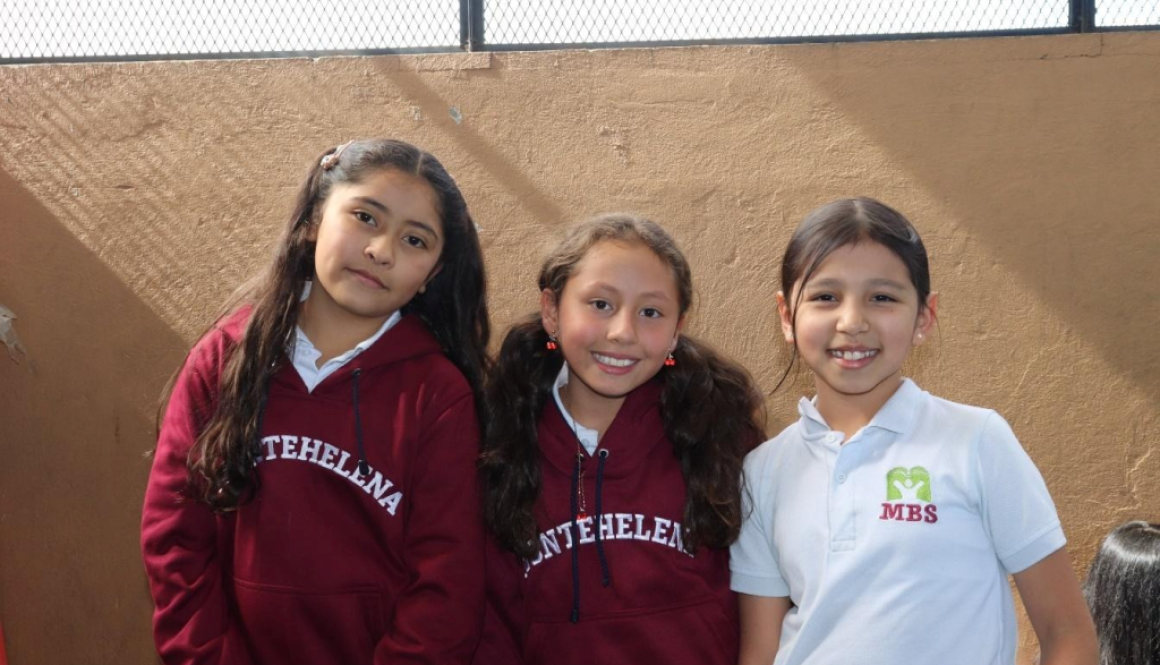 En MonteHelena Bilingüe formamos estudiantes capaces de comunicarse, comprender y desenvolverse en contextos internacionales, preparándolos para un futuro lleno de posibilidades.