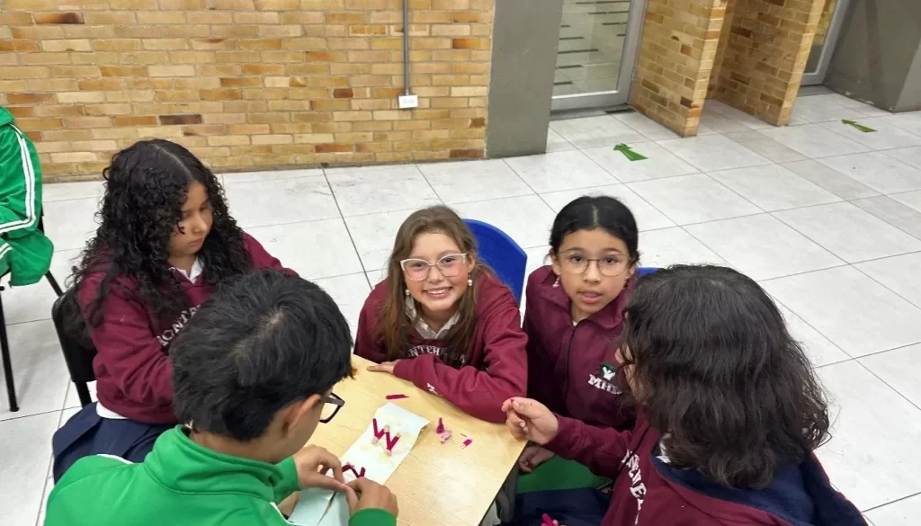 Aprender a participar: el valor del liderazgo y la democracia escolar