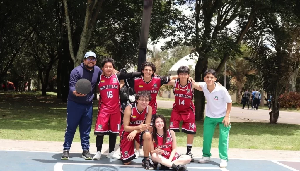 El deporte como herramienta de formación: nuestra participación en los Juegos Intercolegiados